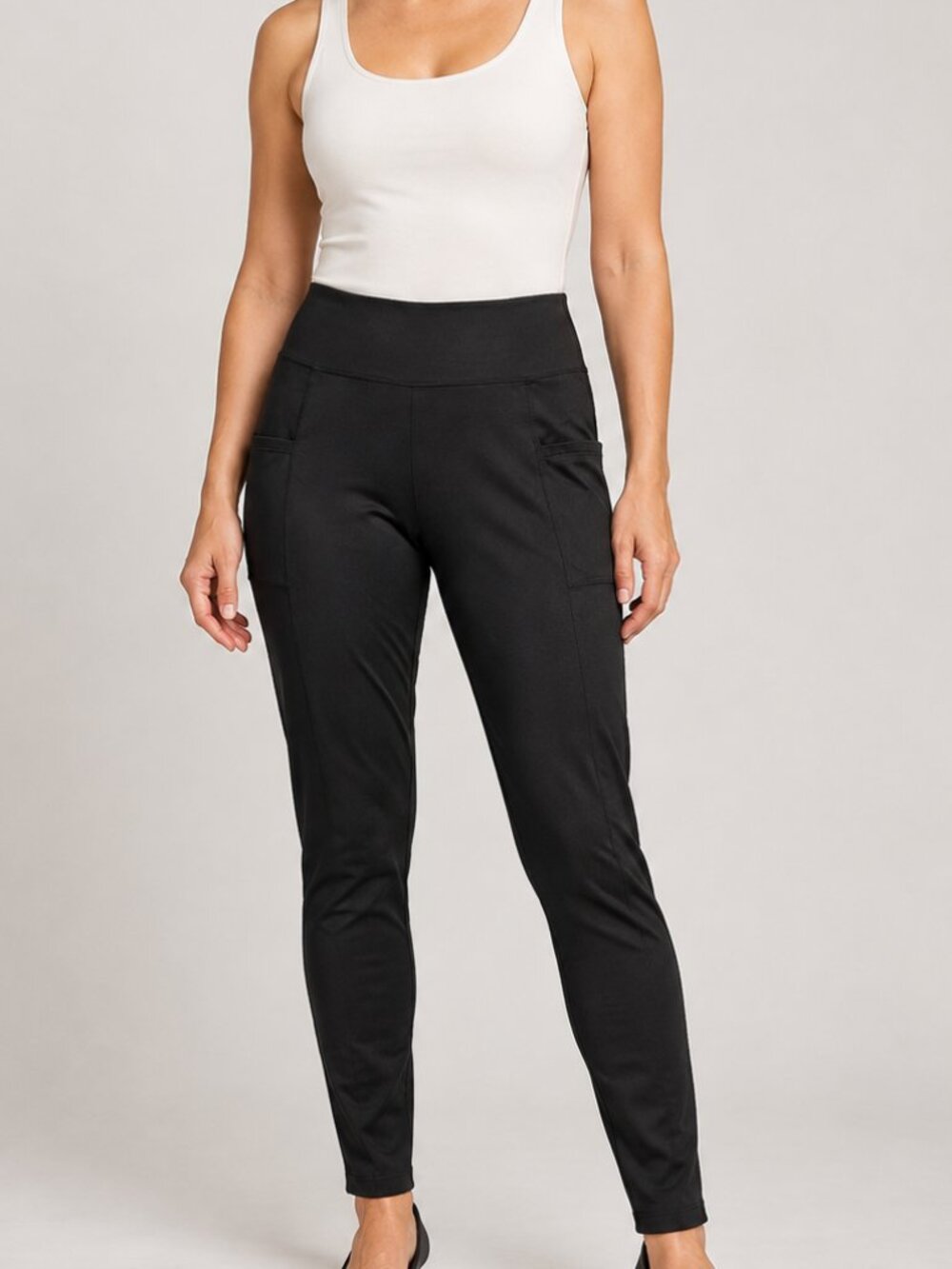Satina One Size Black Pocket Leggings Athleisure Stretch Fit Minimalist